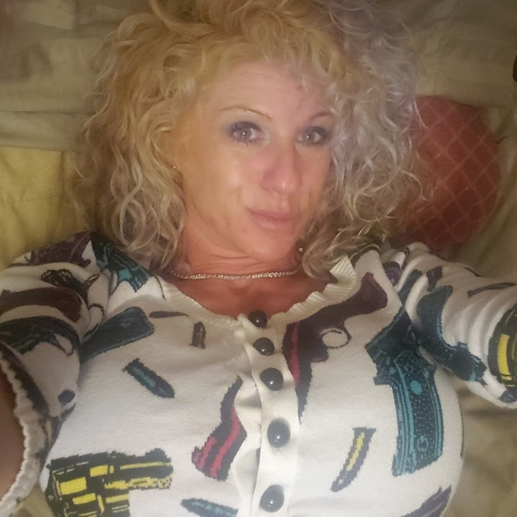 ❤ Make offers! If you bundle I give big discounts❤ - Picture 1 of 8